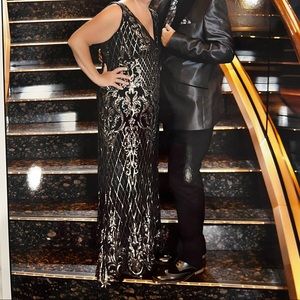 R&M Richards black gown, size 14 unaltered, worn once